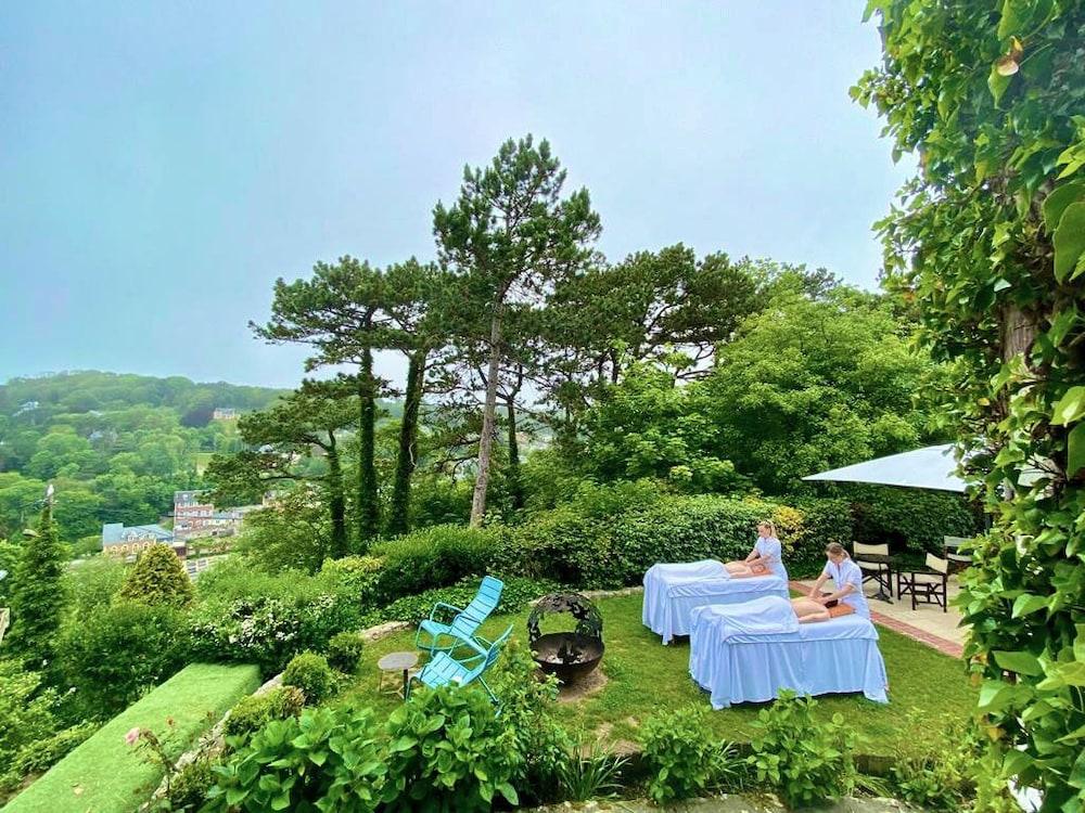 Domaine Saint Clair - Le Donjon Hotell Étretat Exteriör bild